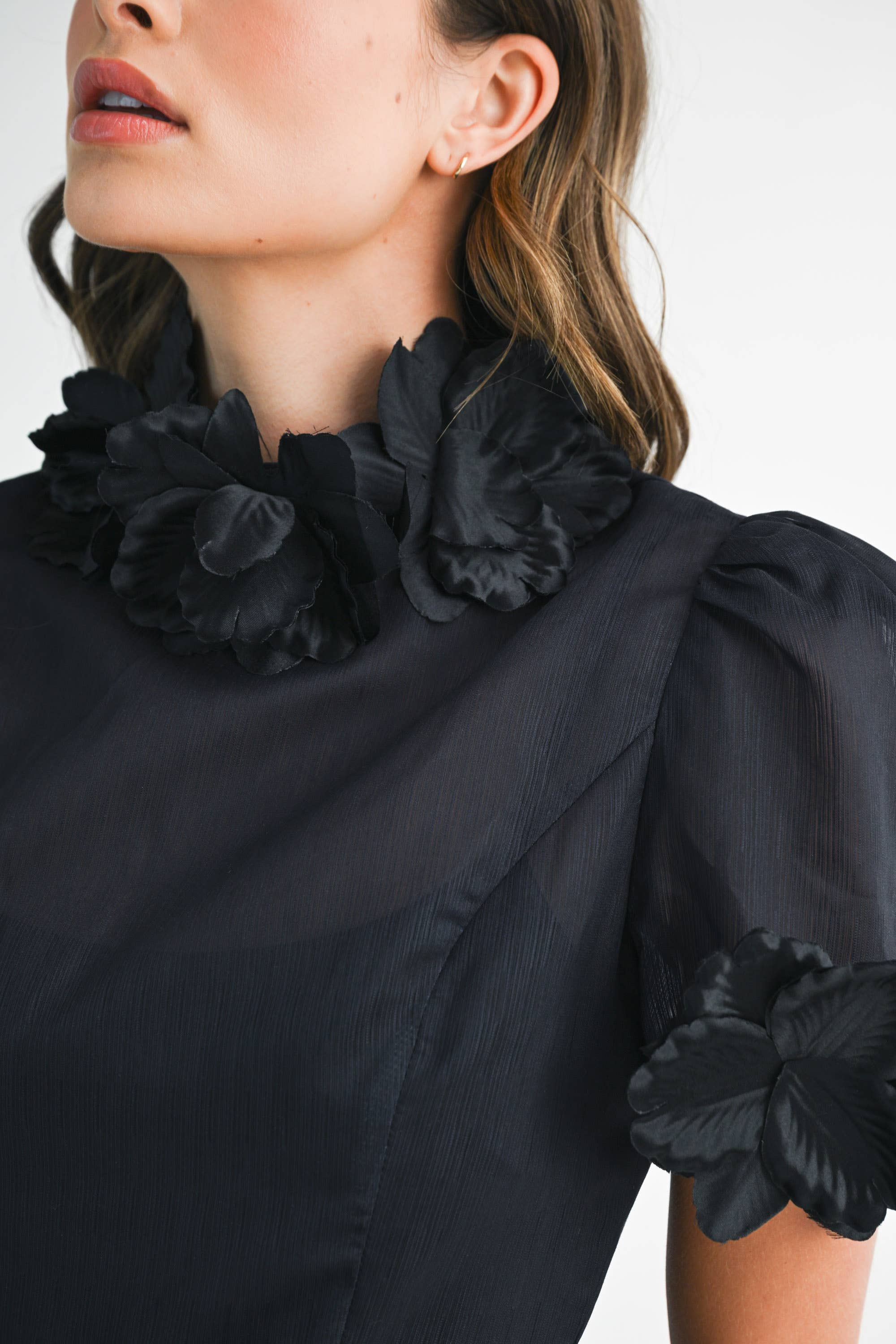 EB LUXE - Wholesale Dress - Women's - RD0026 3D Floral High Neck Short sleeve Midi Dress5