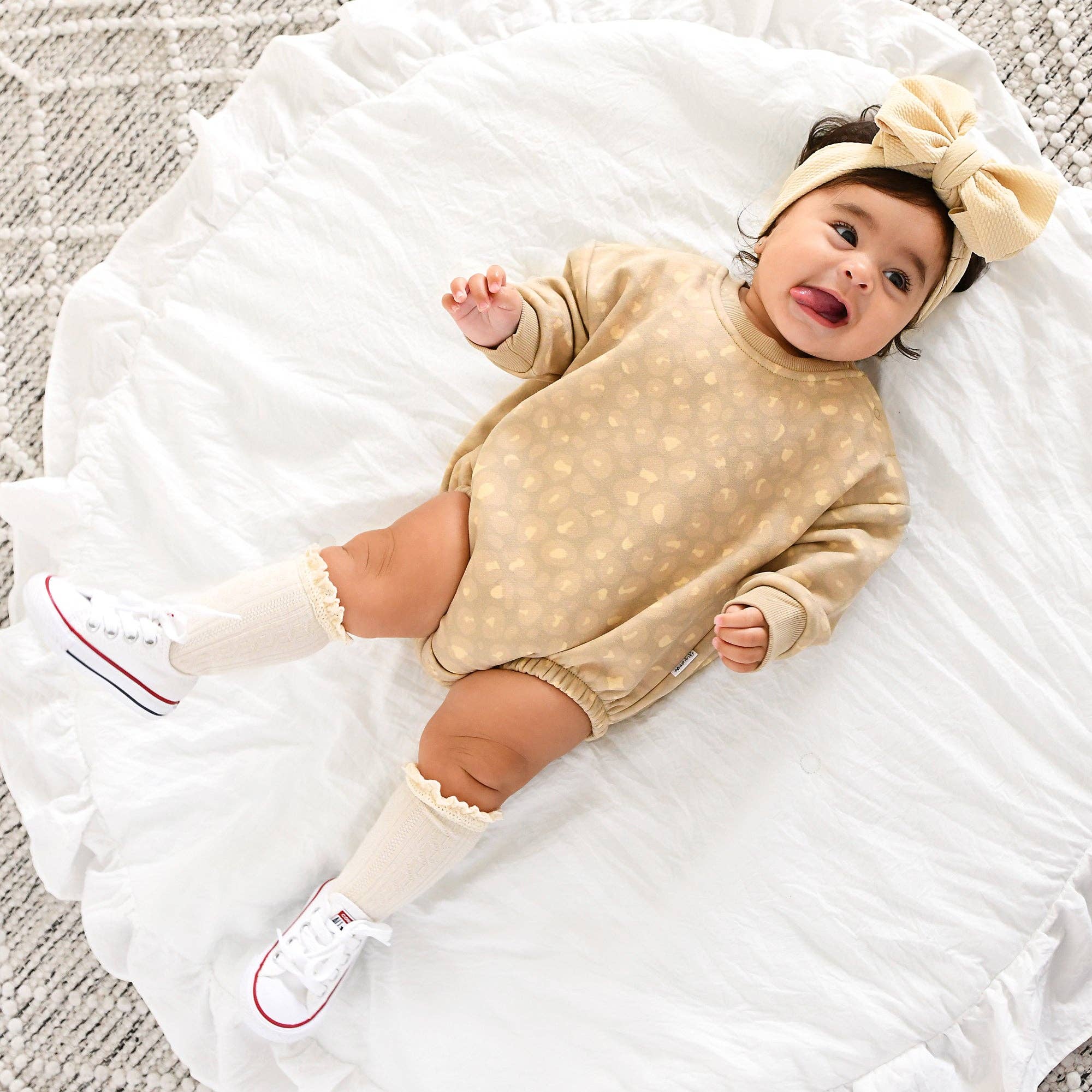 Gigi and Max - Wholesale Bodysuit (Non-Footed) - Baby - Amari Leopard SWEATSHIRT BUBBLE Baby Pullover Outfit5