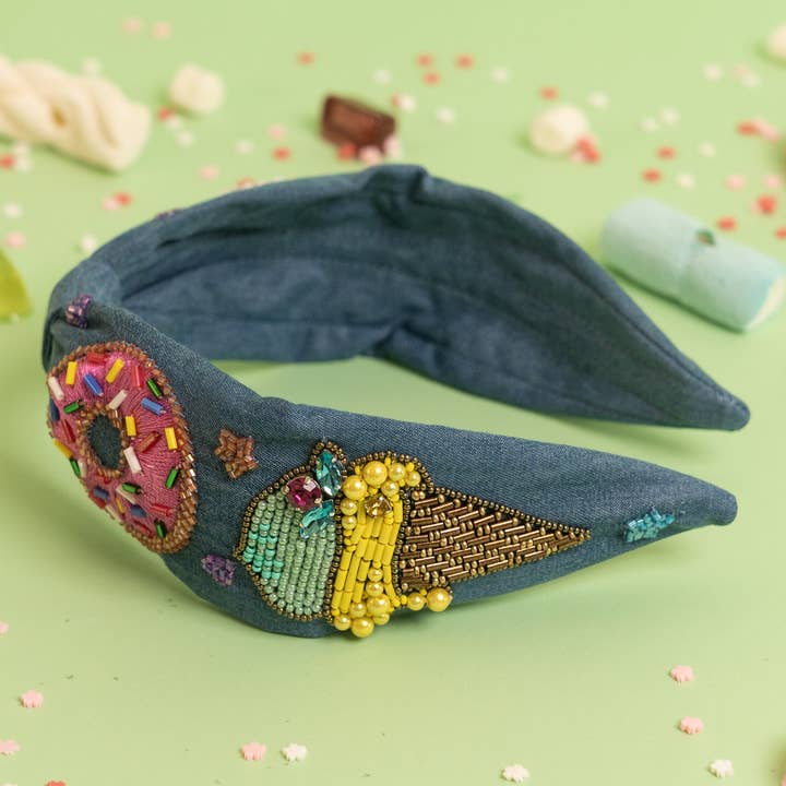 Elsa Haarband mit gestickten Motiven - Dessert Lovers für den Großhandel von Elaa