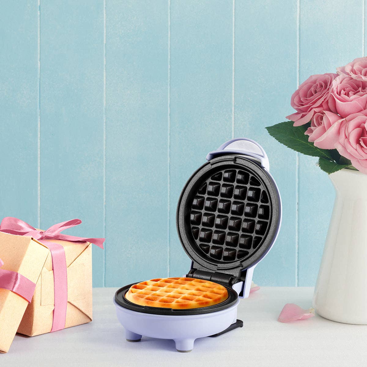 Holstein Housewares - Wholesale Kitchen Appliance - Personal Waffle Maker - 4 inch Mini - Assorted Colors 15