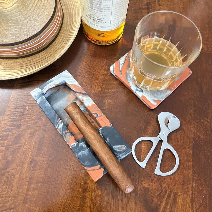 Storcks Designs - Wholesale Ashtray - Concrete Cigar Ashtray Stand Holder Rest