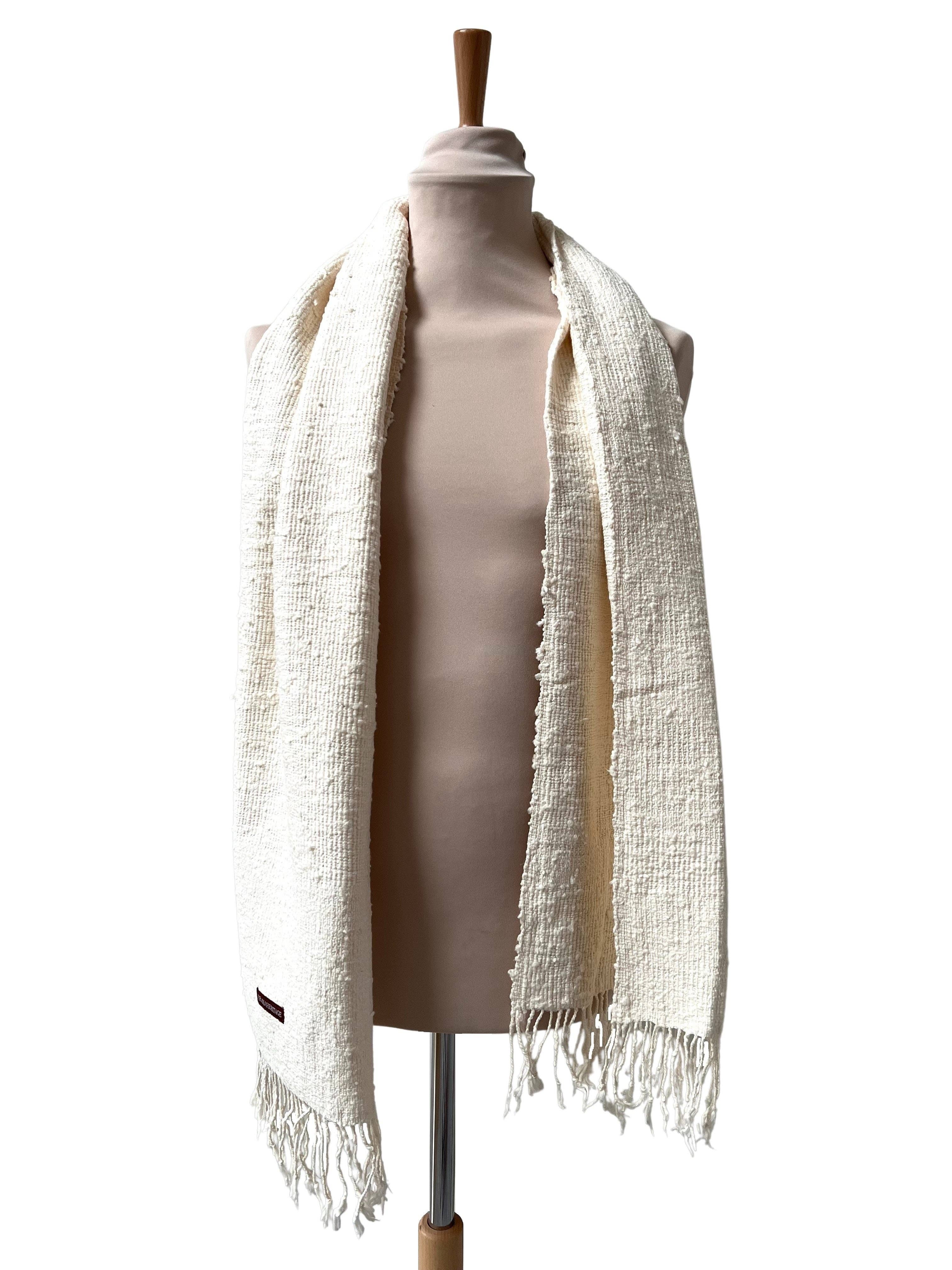 Krama Heritage - Wholesale Scarf - Unisex - The Ivory Natural Krama2