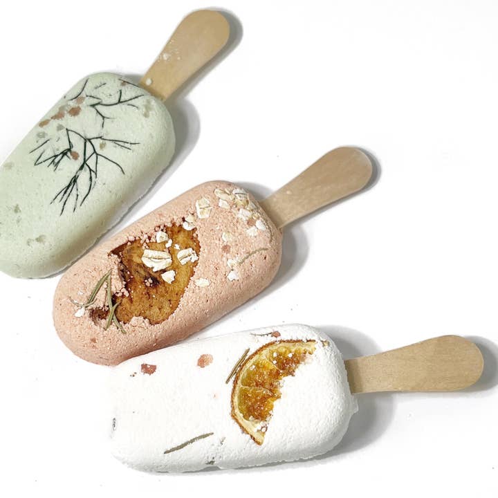 Sow the Magic - Wholesale Bath Bomb/Fizz - Botanical Bath Clay Pops With Dried Fruit and Epsom Salt