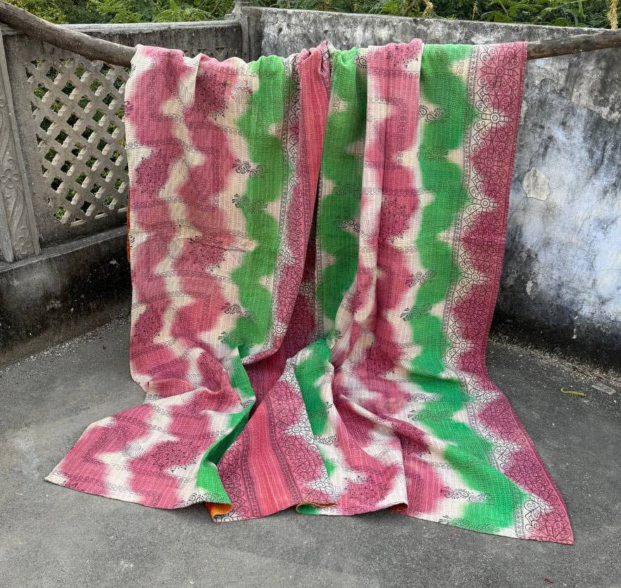 bhavnas boutique - Venta al por mayor Edredones acolchados - Colcha kantha vintage colorida, colchas de algodón hechas a mano en la India