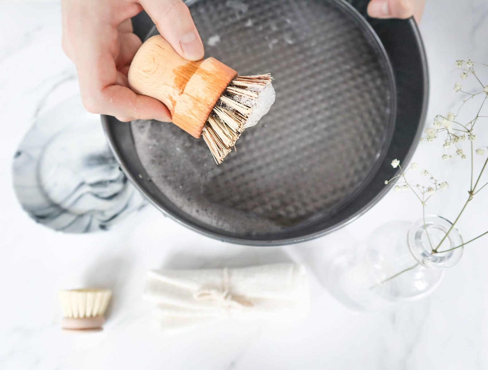 Plantish - Vente Brosses de nettoyage - Épurateur en sisal et palmier2