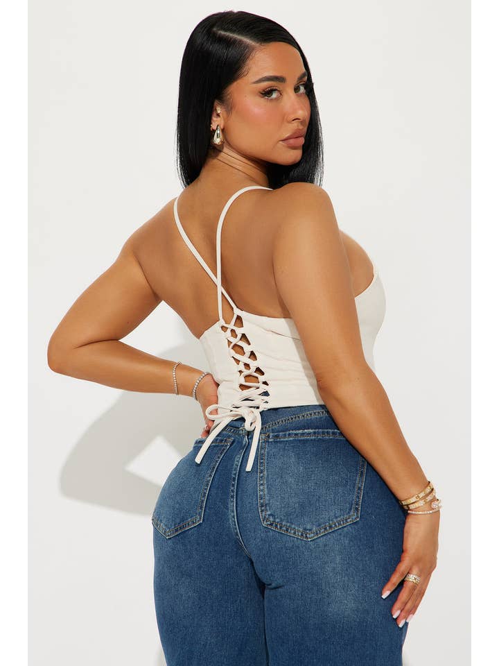 5besties inc - Vente Corset – femme - HAUT CORSET À ENCOLURE DÉGAGÉE AVEC LAÇAGE5