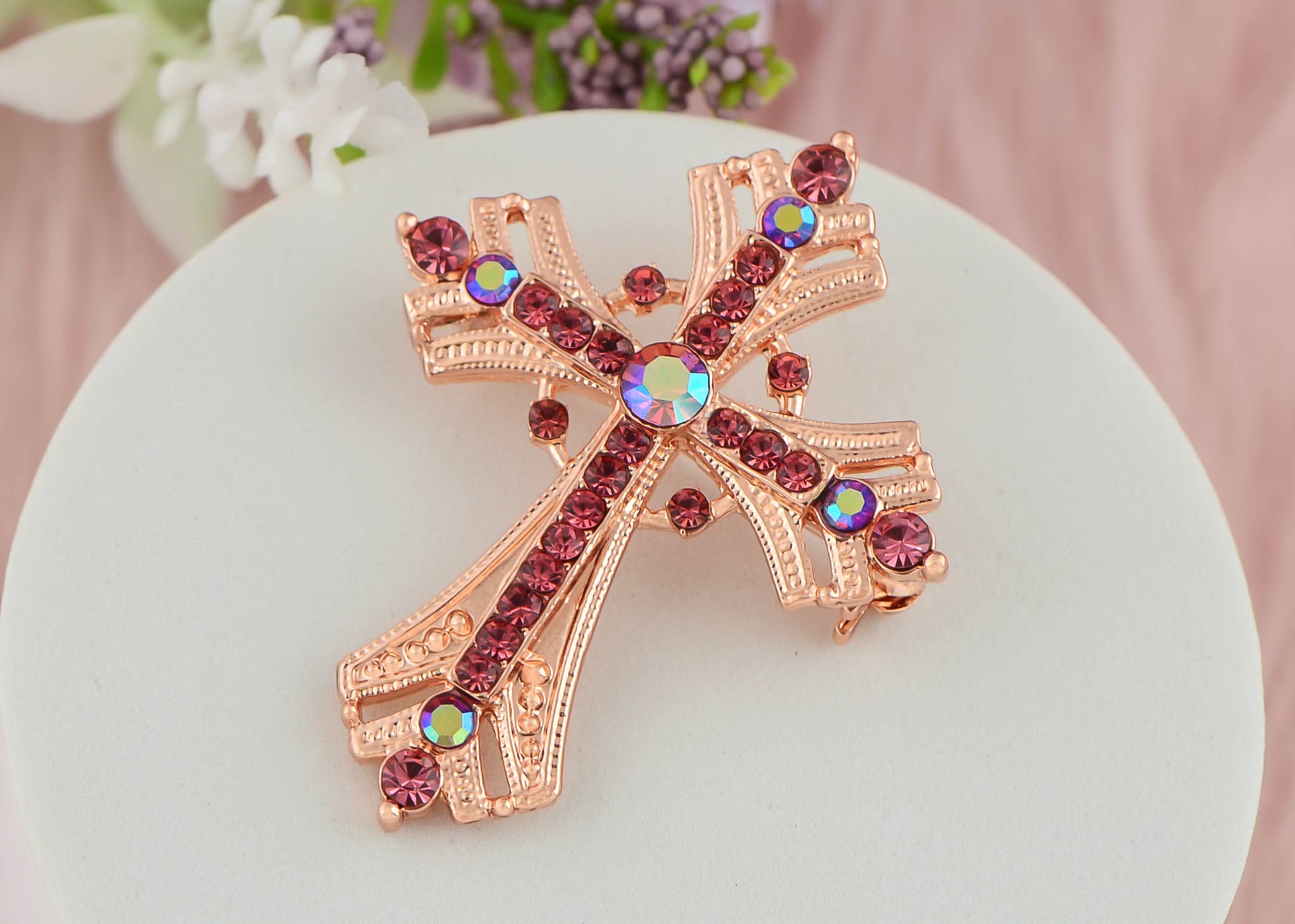 AK Brand - Vendita all'ingrosso Spille - Spilla a forma di croce religiosa argentata con strass17