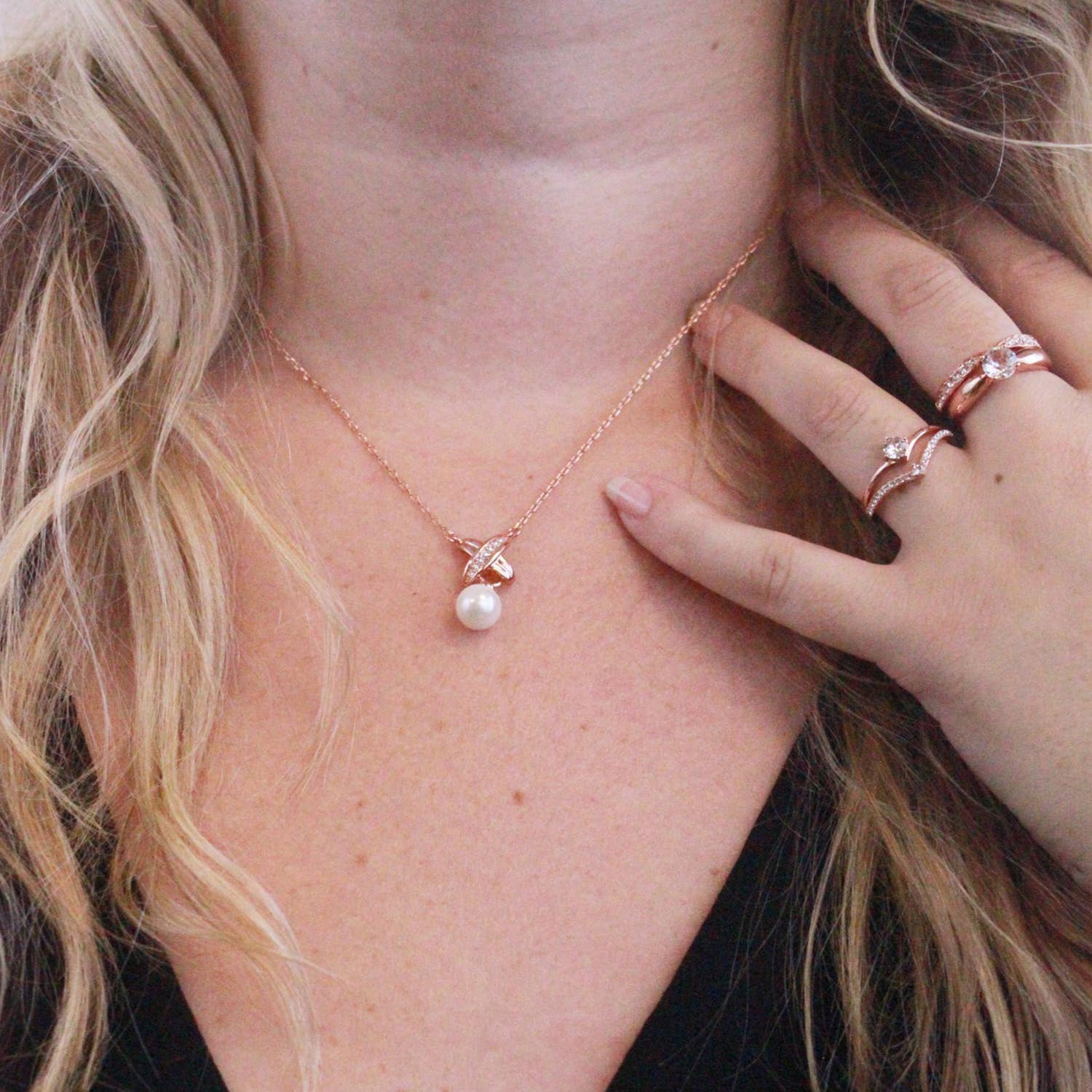 CARALI / MYC Paris – wholesale Pendant/charm necklace – Chris Pearl Pendants - Rose Gold and Crystal1