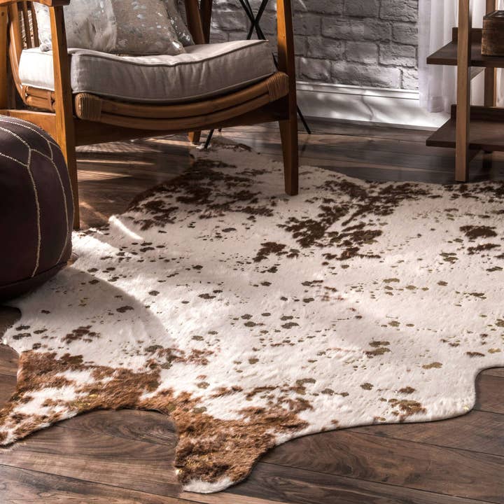 nuLOOM - Wholesale Area Rug - Iraida Faux Cowhide Area Rug