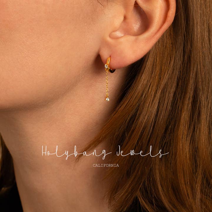 HolyBang Jewels - Wholesale Hoop Earrings - DAINTY CHAIN DROP HUGGIE EARRINGS - E-H21221