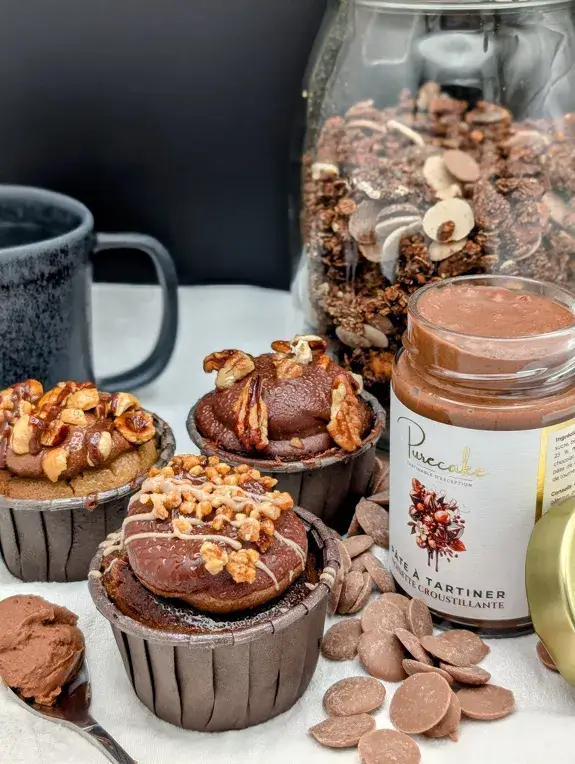 Purecake - Wholesale Chocolate Covered Sweets - Pecan Chocolate Cupcake – A rich and crunchy delight 🍫✨3