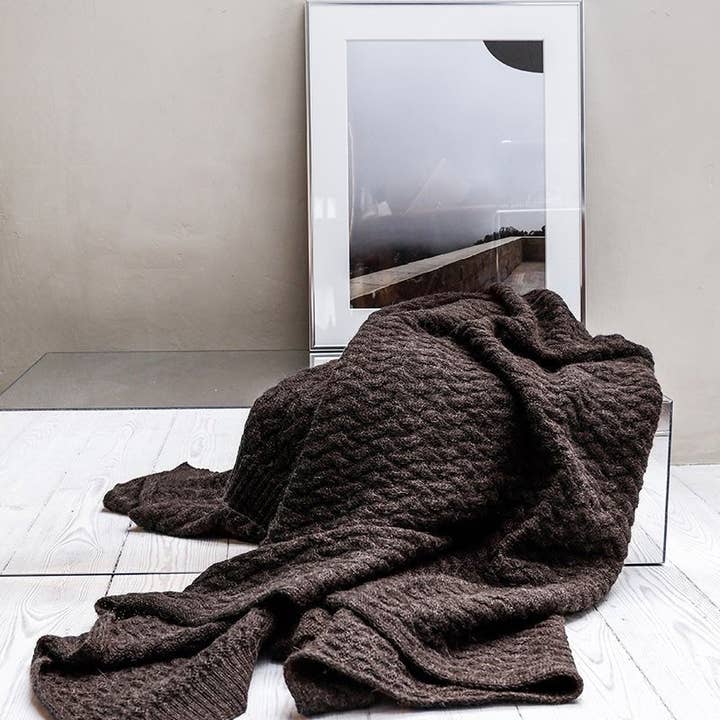 Sailor Throw for wholesale by DM Brands Ltd