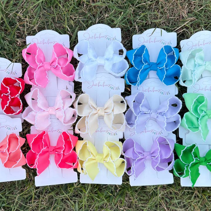 Petits nœuds solides amusants pour cheveux (7,6 cm) pour la vente par Just For Fun Threads