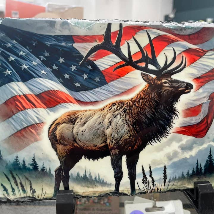 Drapeau américain avec un élan pour la vente par Ccrafts Crafty Creations