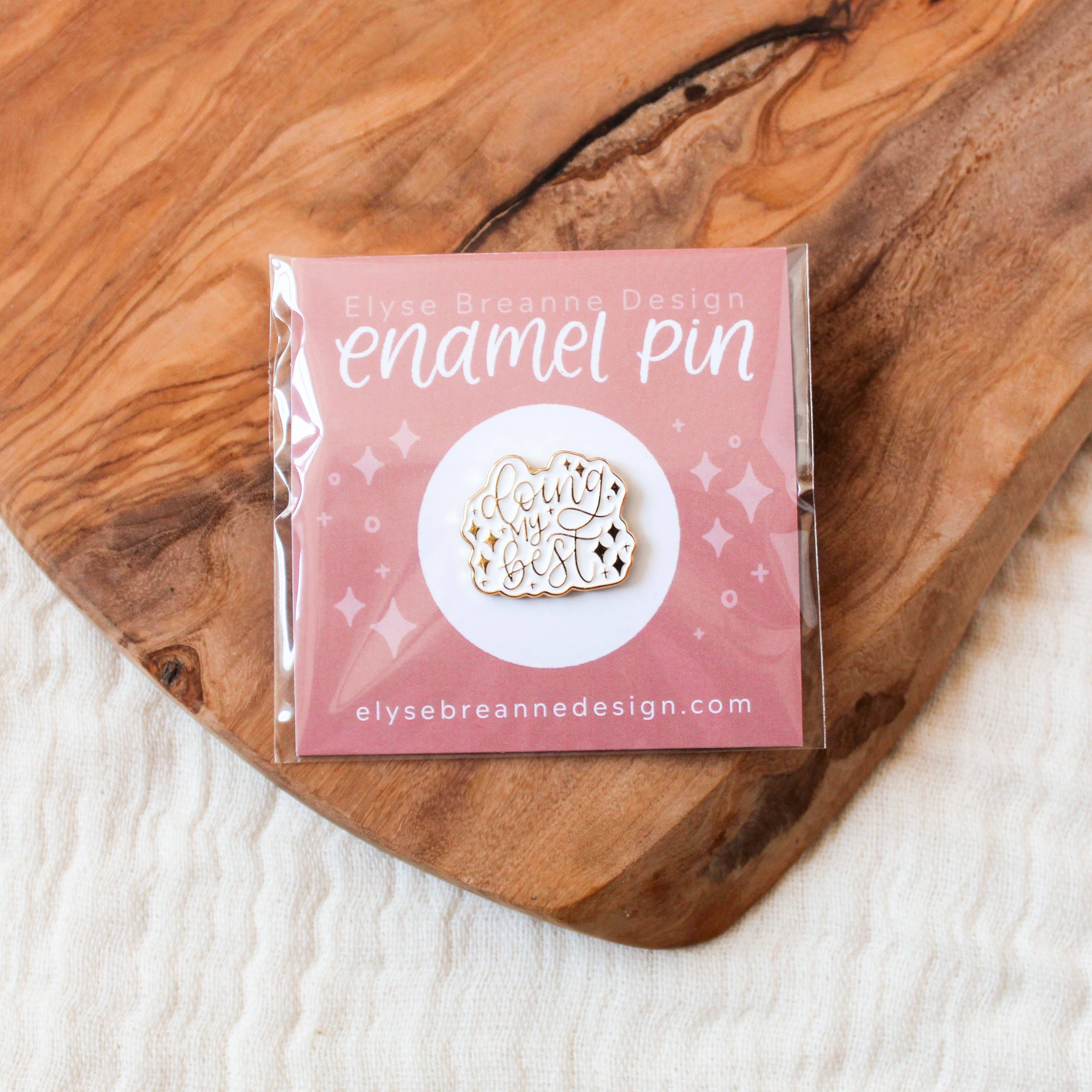 Elyse Breanne Design – Engroshandel Reversnål/knap – Gør mit bedste emalje Pin 1x1in.