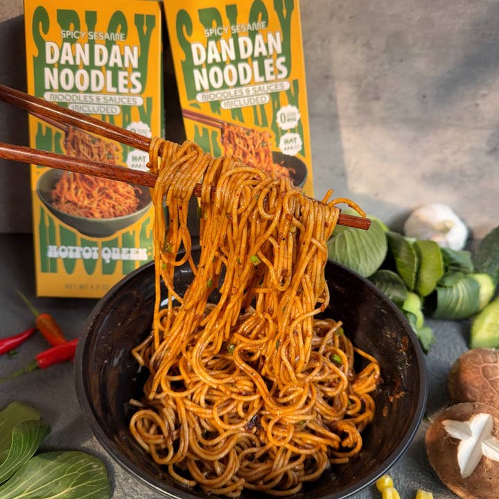 Hotpot Queen - Wholesale Pasta - Spicy Sesame Dan Dan Noodles-STREET FOOD FLAVOR 4.9 OZ1