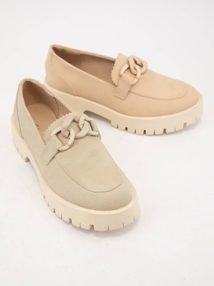 CCOCCI - Venta al por mayor Mocasines - Mujer - MOCASINES MADISON CON SUELA DE LENGÜETA Y DETALLE DE CADENA GRUESA CON ACABADO MATE9