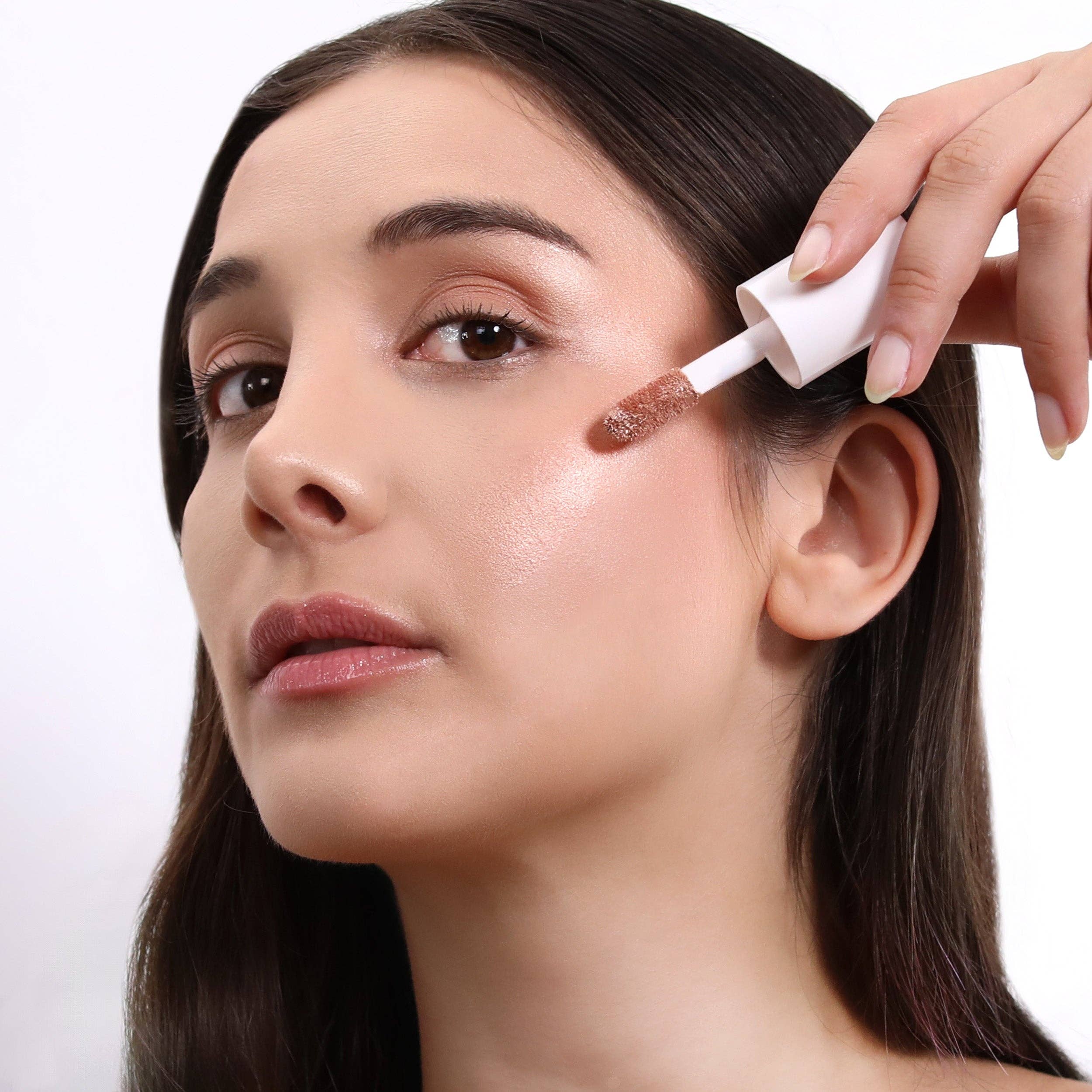 Moira Cosmetics - Wholesale Makeup Highlighter - Glow Show Liquid Highlighter (003, Champaign Delight)2