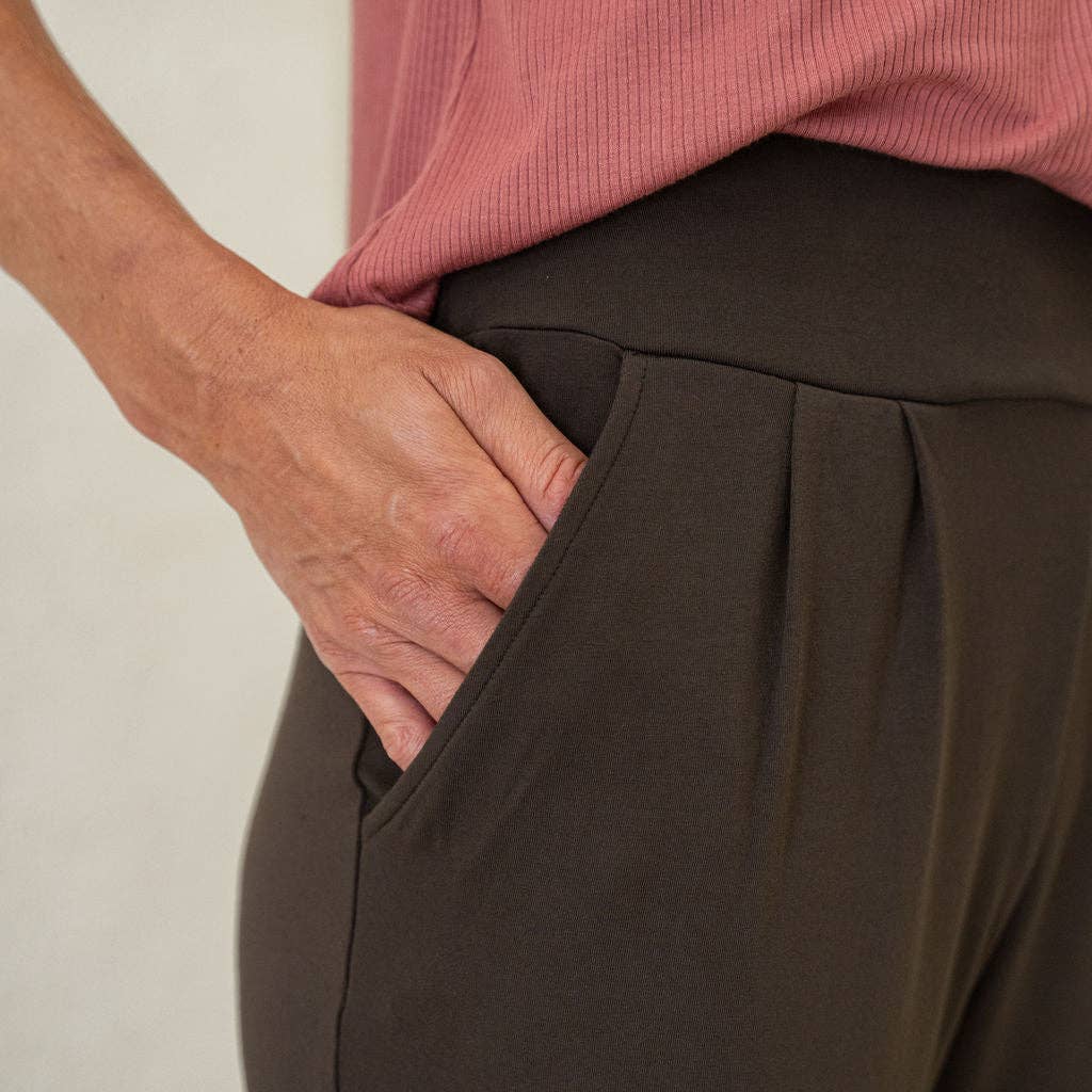 Encircled - Wholesale Pants - Women's - The Dressy Sweatpant2