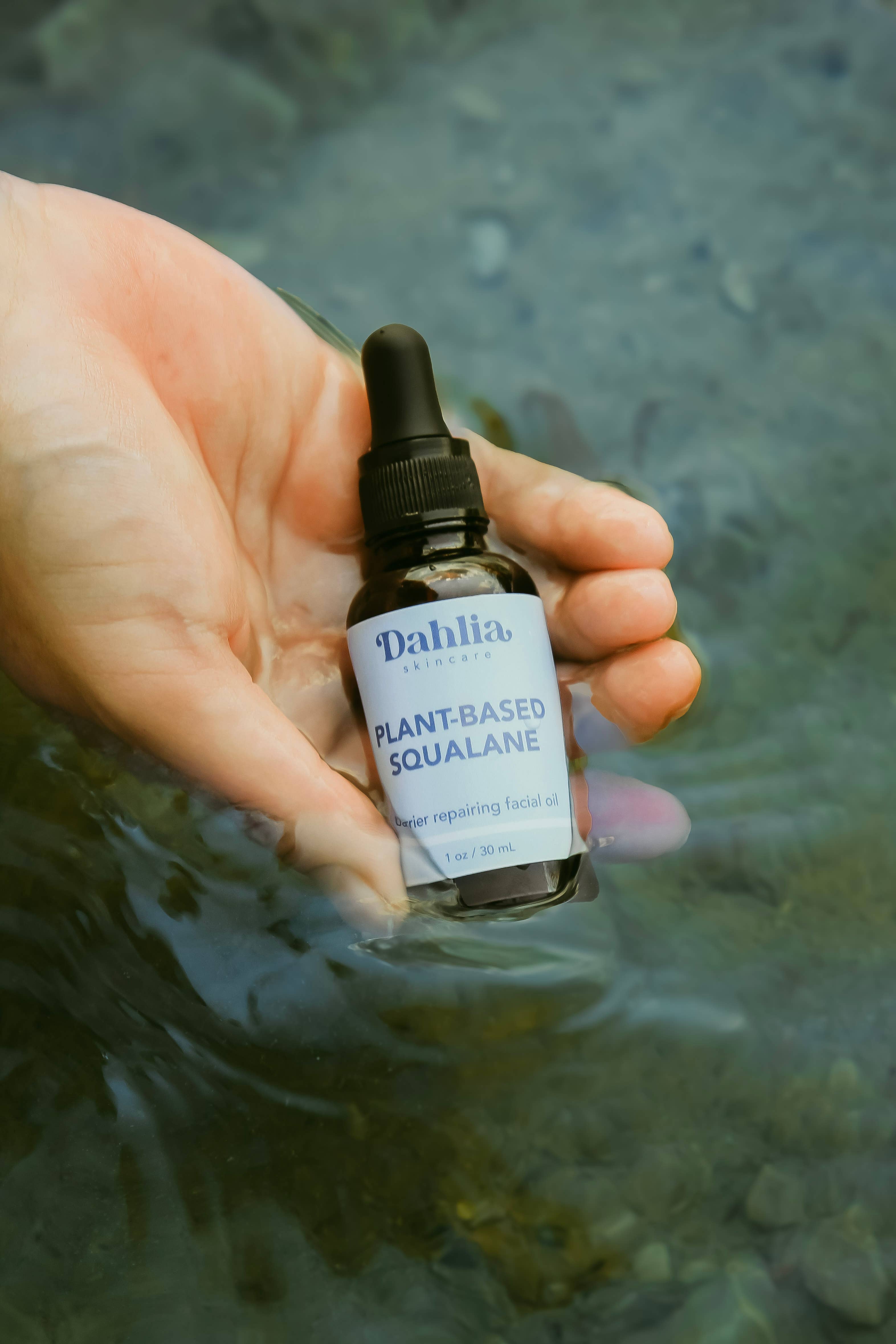 Dahlia Skincare - Wholesale Facial Oil - Plant-Based Squalane Facial Oil4