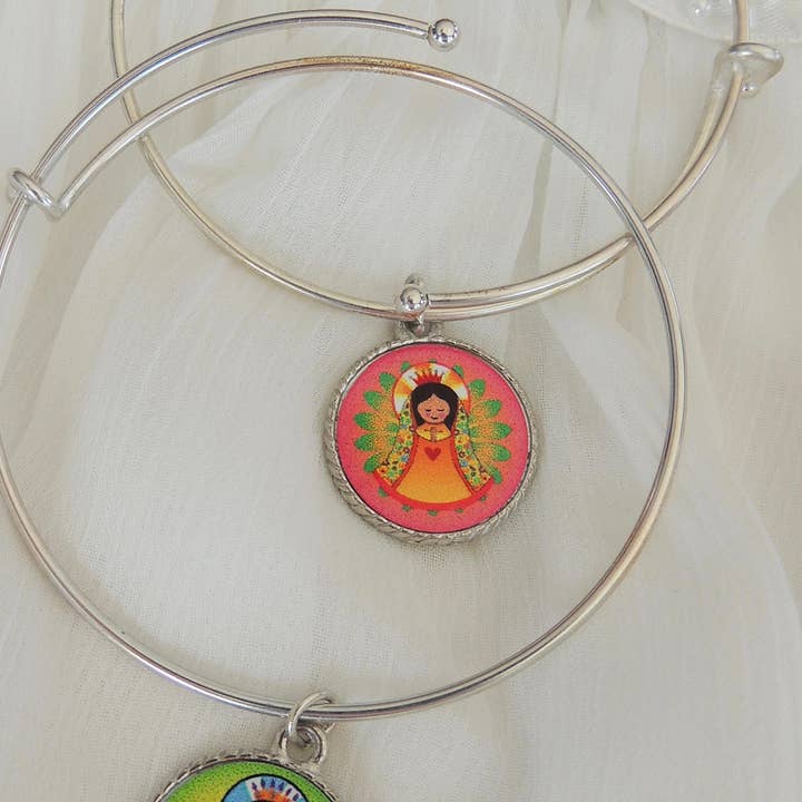 Abbey + CA Gift – Pulseira com pendente por atacado – Pulseira com Berloque Virgencita Porfis5