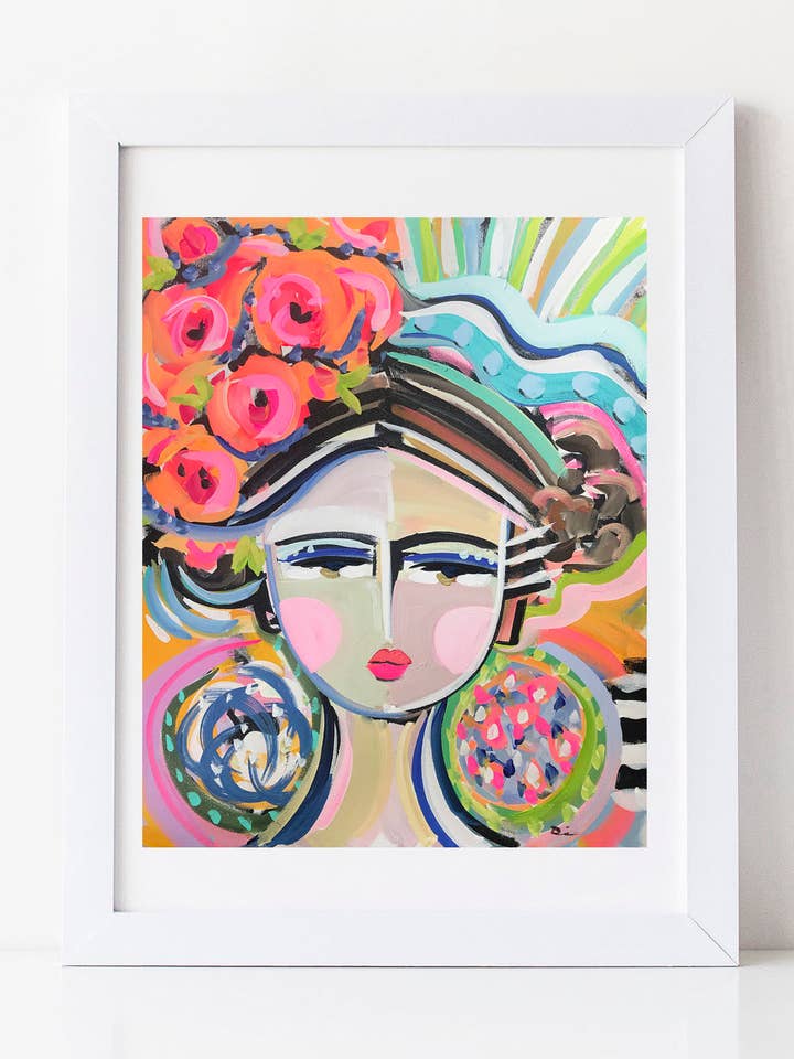 Portretafdruk van krijgersmeisje op papier „Luz” van Maren Devine voor wholesale door Maren Devine Art