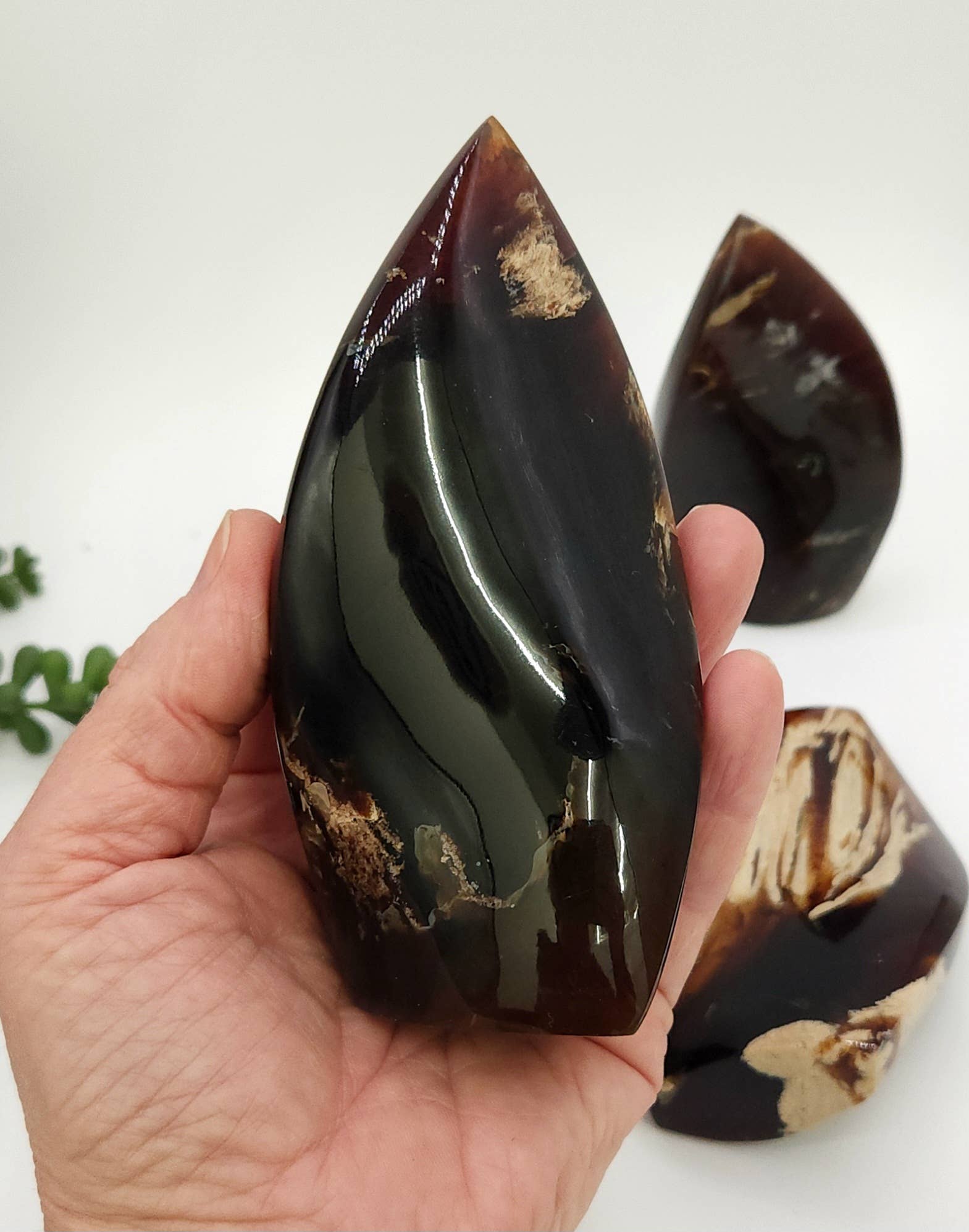 Meraki Gemstones - Wholesale Spirituele steen/kristal - Vrije vorm amber in vlamvorm uit Indonesië (ca. 8,9-10 cm hoog)6