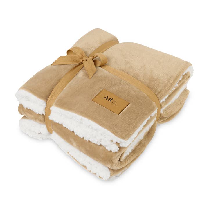 CloudSoft Sherpa Blanket - Café Mocha for wholesale by Market Street Promotions