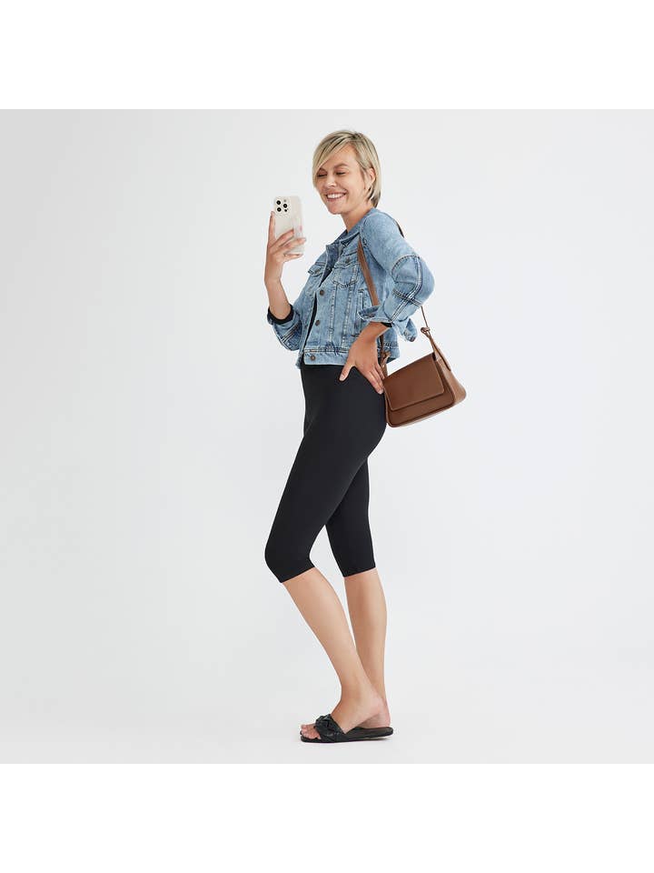 Yummie - Wholesale Fashion Leggings - Women's - Talia Crop Capri Shaping Legging - 360Sculpt™ Cotton5