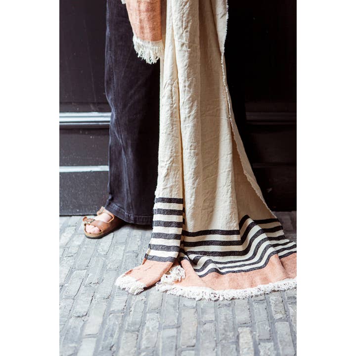 Il Telo Belga Fouta 110x180cm Inyo per la vendita all'ingrosso da parte di Libeco Home