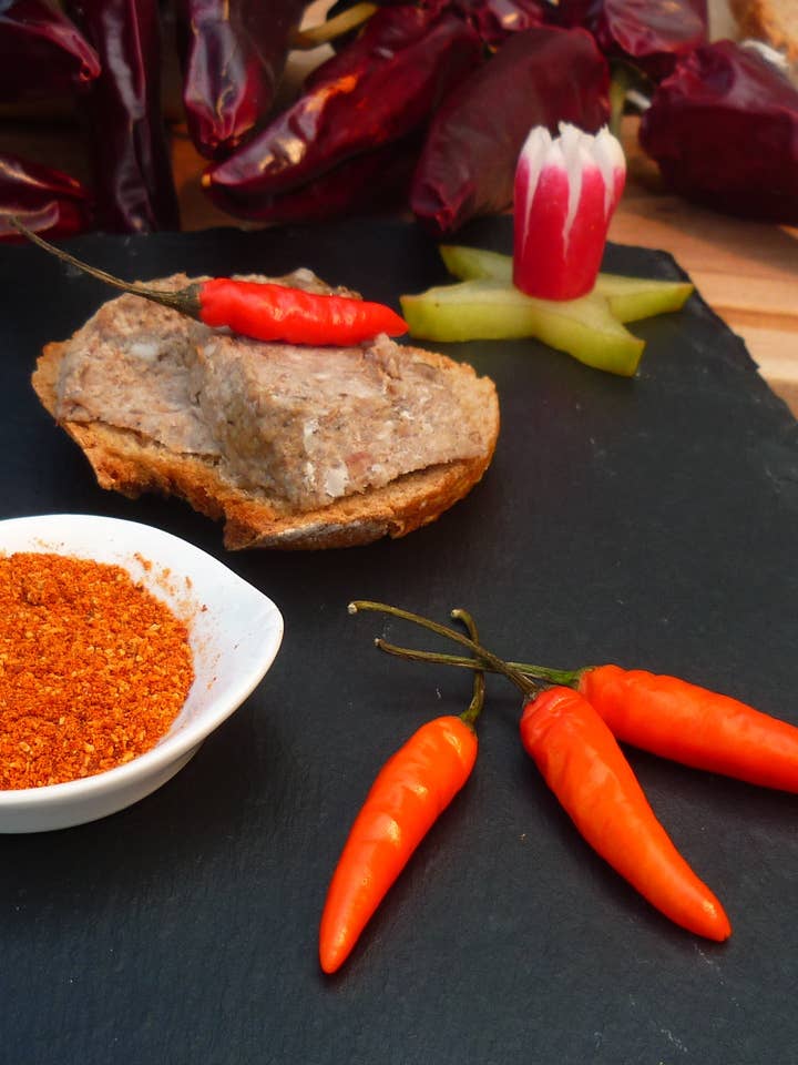 Patè d'anatra con pepe Espelette 130g per la vendita all'ingrosso da parte di Maison Regaud