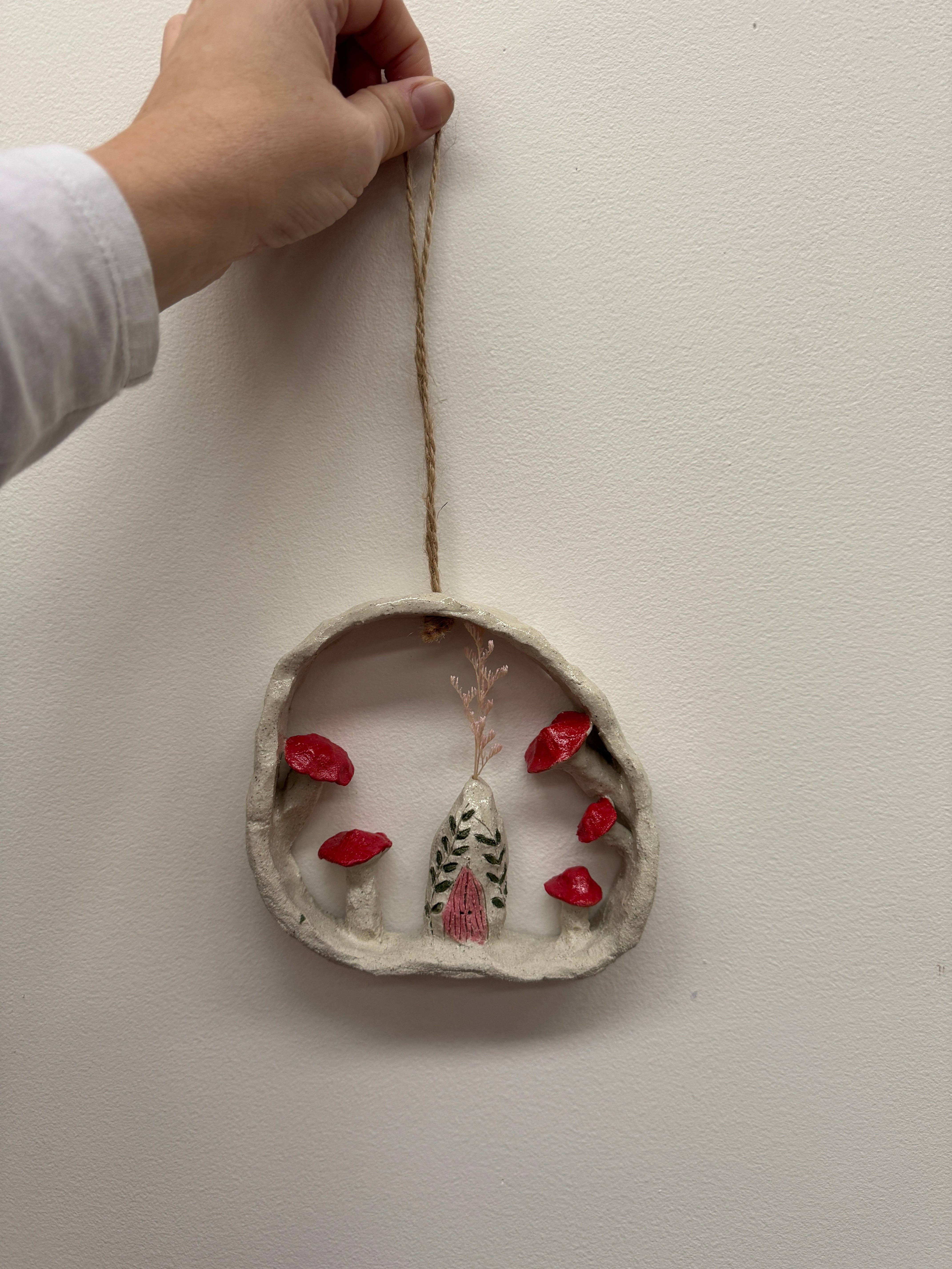 Rondelle Designs - Wholesale Dimensionele/3D-muurkunst - Keramisch Muurhangend Feeënhuis Extra Groot0