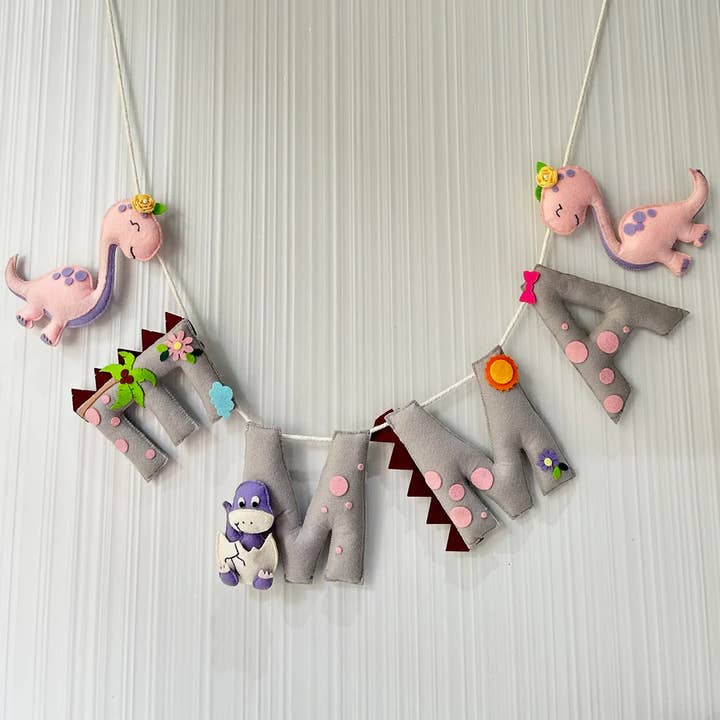 Fiona Il Dinosauro Nome Ghirlanda/Festone per la vendita all'ingrosso da parte di Ash and Vi