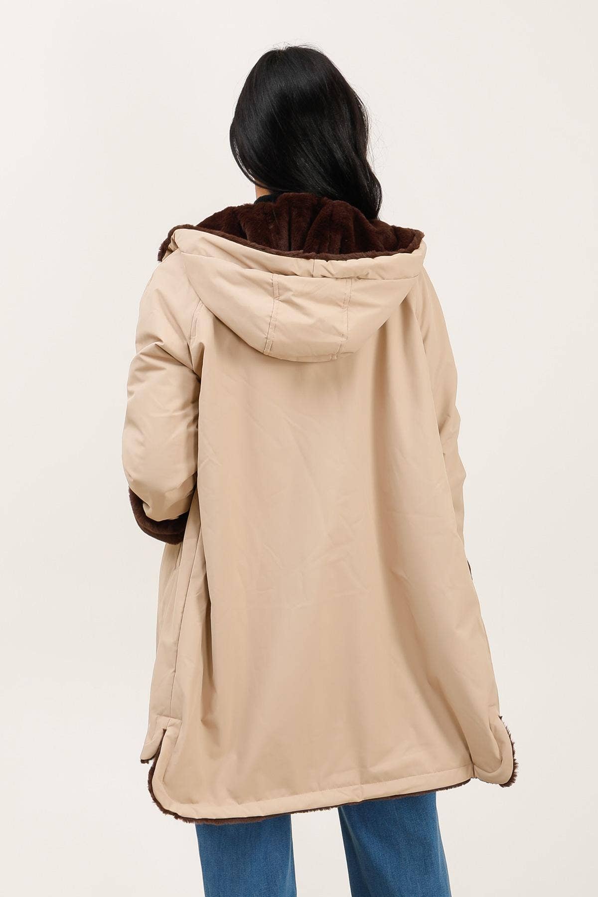 Attrait Paris - Wholesale Parka - Women's - Long hooded parka, reversible fur (Copy)21