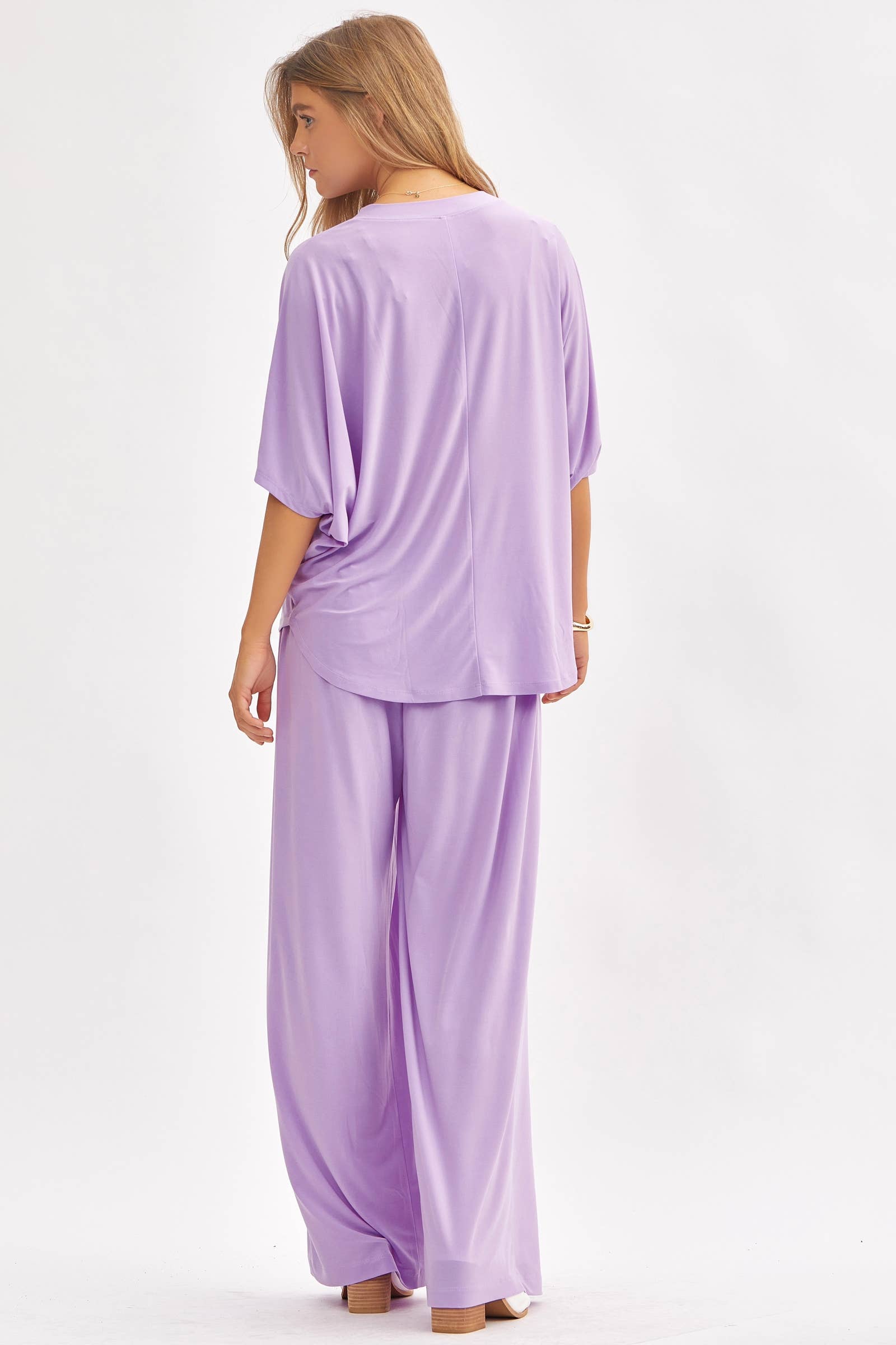 Dear Scarlett - Vendita all'ingrosso Completo top e pantaloni (NON loungewear) - Donna - Completo fluido con top ampio stile poncho e pantaloni larghi TRVSET-COASTAL14