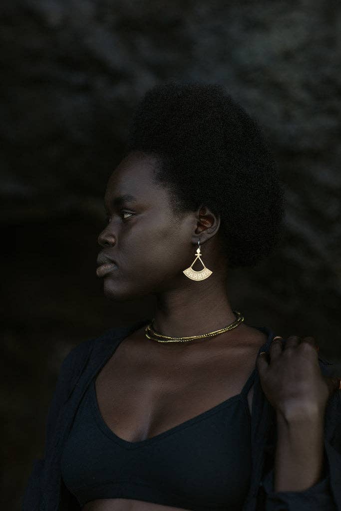 Nakila Collective - Vente Boucles d'oreilles pendantes - Boucles d'oreilles Sienna - Laiton4