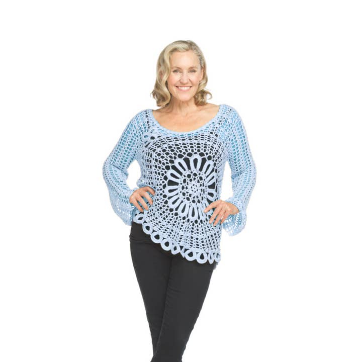 ST18205A PERIW Blommig Virkad Vinklad Fåll Topp för wholesale av Papillon