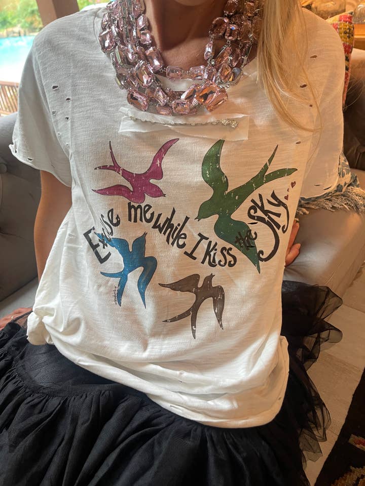 A Rare Bird Shop - Wholesale Screen Printed T-Shirt - Women's - Excuse me While I Kiss the Sky - Jimmy Hendrix shirt
