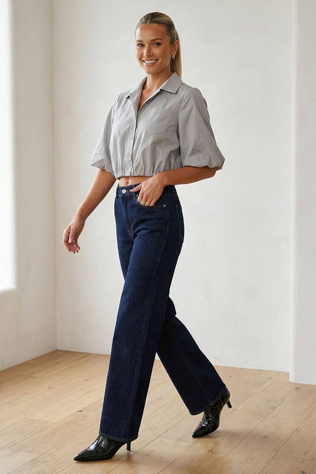 Naked Zebra - Wholesale Blouse - Women's - Short Sleeve Cropped Button Up Blouse14