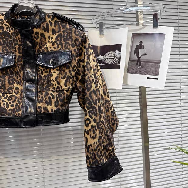 Productseeker – Engroshandel Motorcykeljakke - Dame – JK165Y Leopard Patch Faux Croc Læder Street Style Jakke7