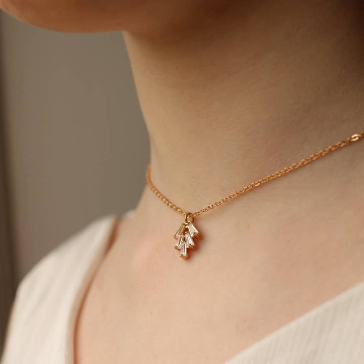 Silk Purse, Sow's Ear - Venta al por mayor Collares con colgantes/abalorios - Collar Chrysler Art Deco de cristal3