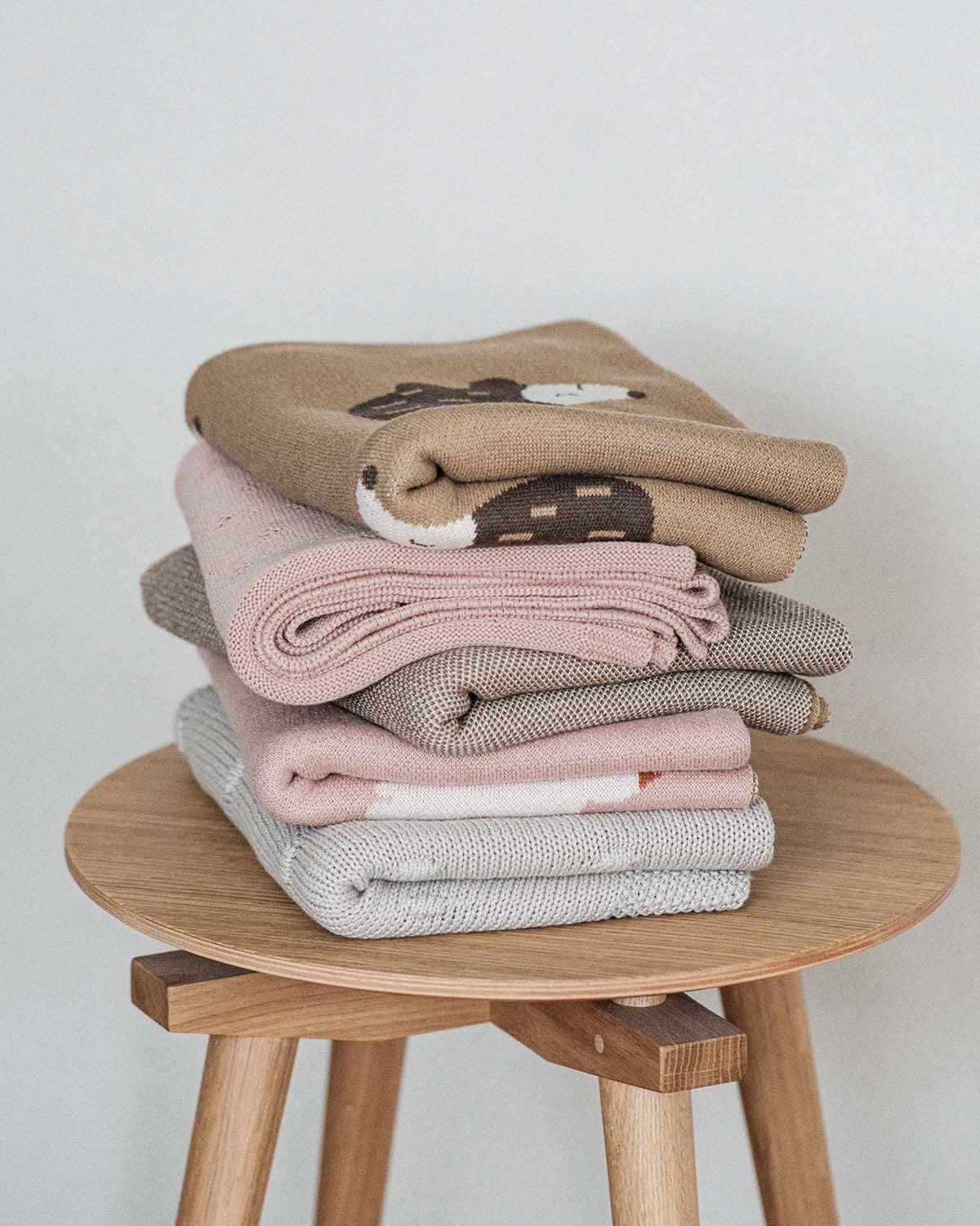 Little Otja - Vente Couverture avec étapes importantes – enfant et bébé - Couverture bébé en coton tricoté avec motif oiseaux, cadeau pour bébé8