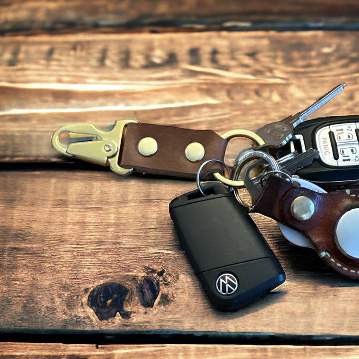 Sophisticate Supply Co. - Wholesale Keychain - Unisex - EDC Key-Clip with Bottle Opener8