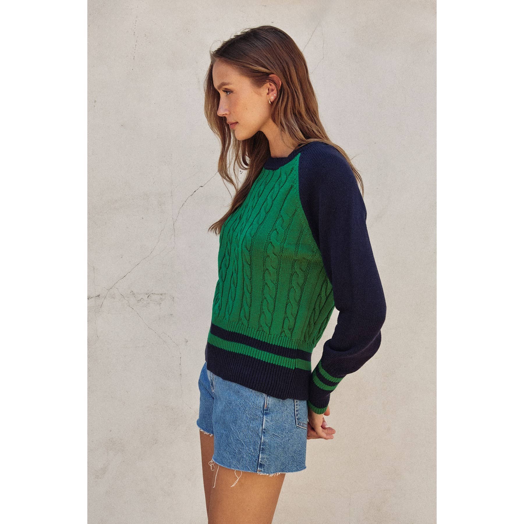 Dress Forum - Wholesale Pullover-trui - Dames - Gebreide raglantrui met kabelprint en strepen1