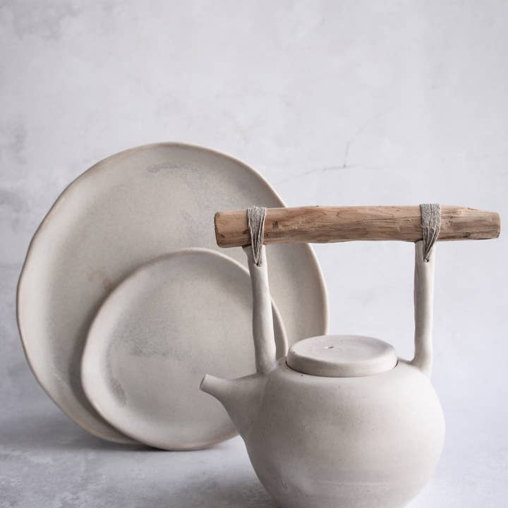 Laima Ceramics - Wholesale Dinner Plate - Porcelain "Sahara" beige matte tableware plates and bowls