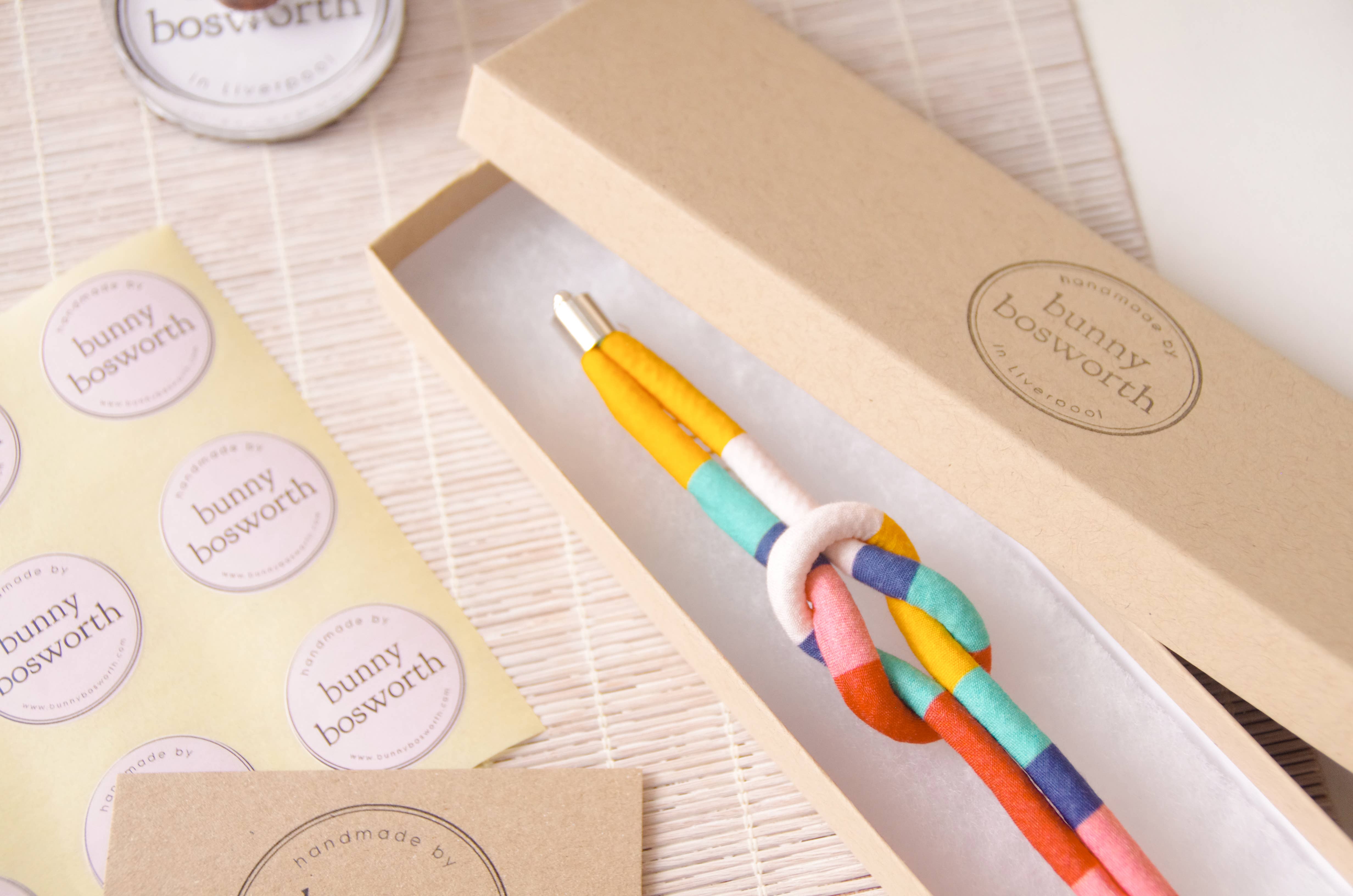 Bunny Bosworth – wholesale Woven/braided bracelet – Printed Fabric Cord Knot Bracelet - Fairground Follies18