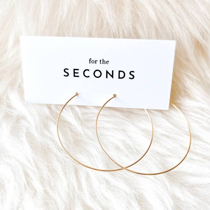 Boucles d'oreilles Liz pour la vente par For The Seconds