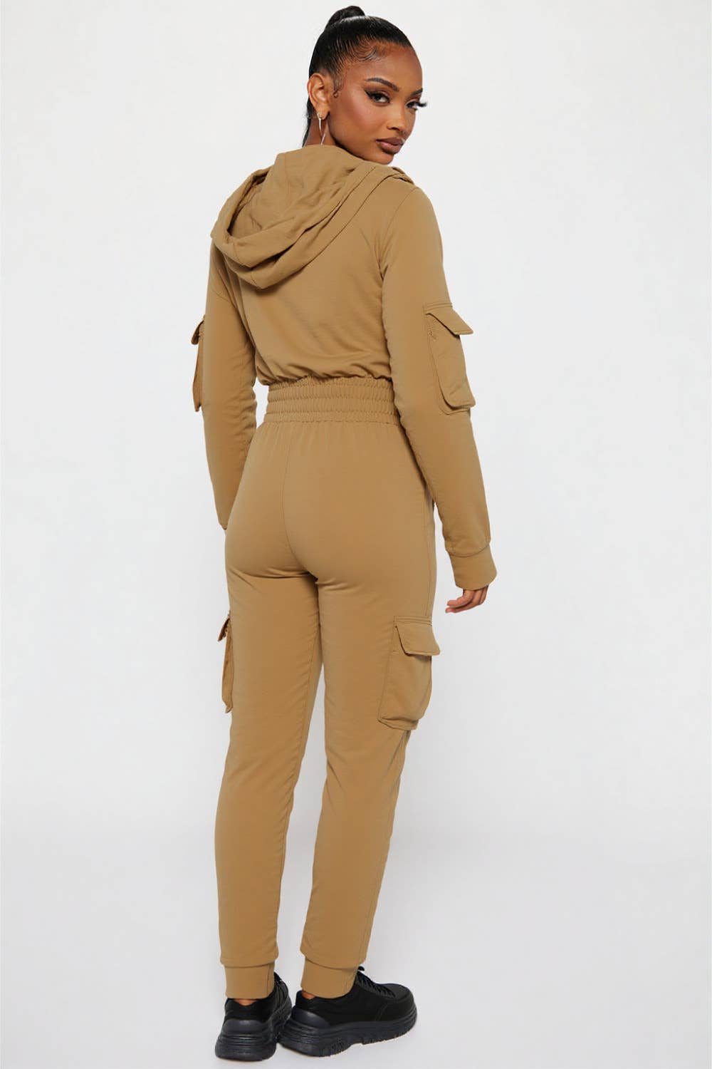 5besties inc - Wholesale Lounge Set - Women's - MULTI POCKET DETAIL HOODIES AND JOGGER SET6