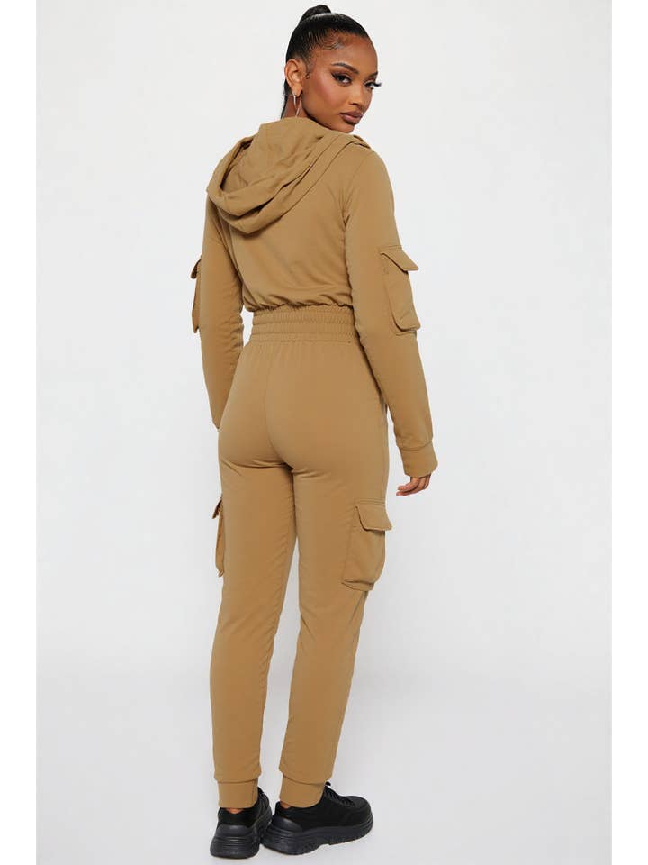 5besties inc - Wholesale Lounge Set - Women's - MULTI POCKET DETAIL HOODIES AND JOGGER SET6