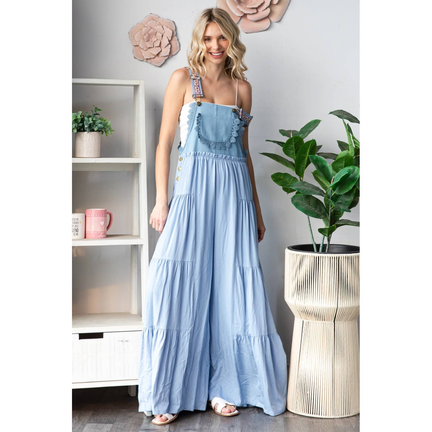 Veveret – Macacão - Mulher por atacado – Macacão fluido com alças bordadas26